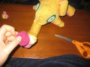 Razblint Elephant - THe Make your own elephant tutorial (13)