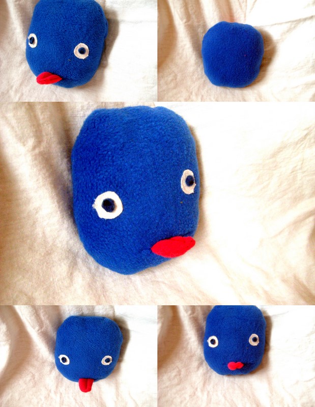Monster - Razblint - Monster Face - Blank Stare Blue Face - Tongue (1)