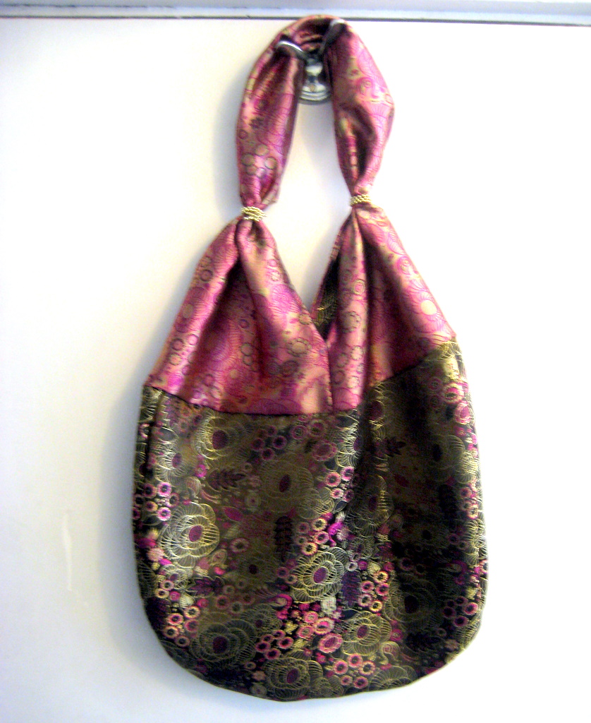 Razblint - Bags - The Pink and Green Tapestry Shoulder Bag (1)